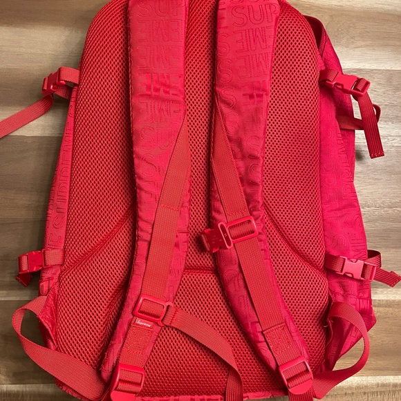 Supreme Backpack (SS19). Barely used, like new. - Picture 2 of 7